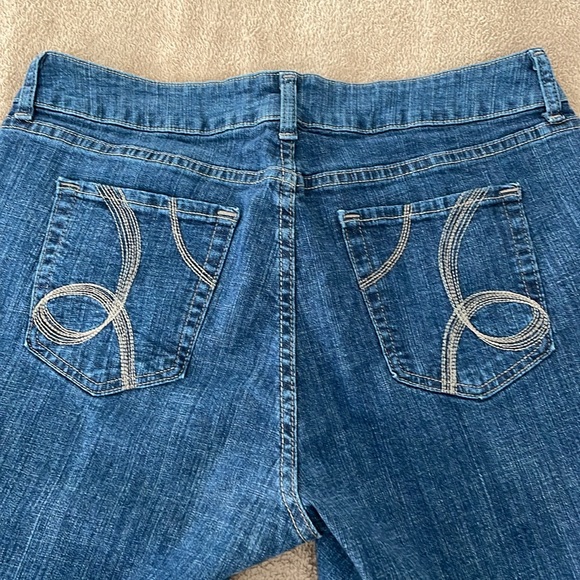 Riders by Lee Mid Rise Boot Cut women’s jeans size 14 medium women’s - Picture 2 of 6